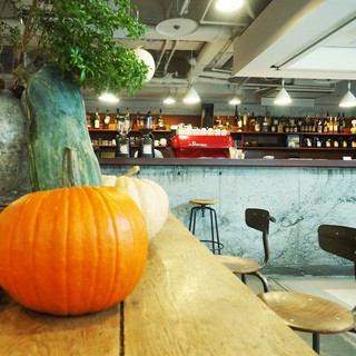 バー・ジンガロ_2