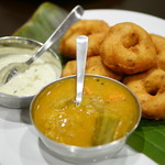 サウス パーク - Parippu Vada〔パリップ・ワダ〕￥２５０×5