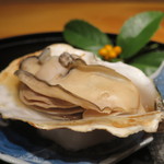 日本料理 幸庵 - 焼き牡蠣アップ