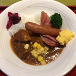 ホテル尾花 - もちろんぜいたくカレー！