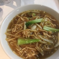 新橋亭 - 豚肉細切りあんかけそば