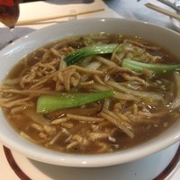 新橋亭 - 豚肉細切りあんかけそば