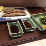 Kamimachi Ikezawa Honten - ハランボの塩焼き（鰹のお腹のとこです）とタタキ