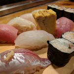 天史朗鮨 - 地魚おまかせ握り　2200円
