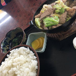 本間食堂 - 