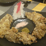 まぐろ小屋 別邸 - ⑤まぐろのから揚げ