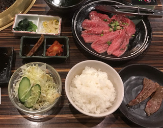 神奈川 肉好きも注目 毎日でも食べたい絶品肉ランチ8選 食べログまとめ