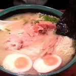 九州らーめん万祝錦 - 友人の万祝麺