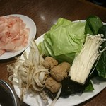 中国火鍋専門店 小肥羊 - 鶏と野菜