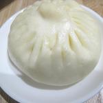 池袋小吃居 - 包子　￥サーヴィス