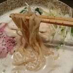 麺者すぐれ - 鶏そば、平打ち麺