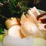 Nana - 九条ねぎ、半兵衛焼き麩、原木椎茸、豆腐、しらたき、その他