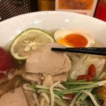 麺処 太陽 - 鶏チャーシュー。