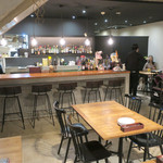 PACE - カウンターもあります