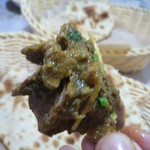 インド･パキスタン料理 ホット・スプーン - 大振りにカットされてます。