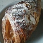 Boulangerie Coffret - アップルパイ（名称？）¥240+税　2017.1