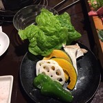 いその商店 - サンチュ・焼野菜
