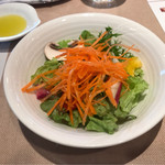 テンダロッサ - サラダ。