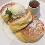 幸せのパンケーキ 横浜中華街店 - 