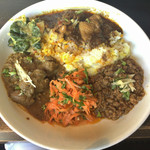 negombo33 - チキン、ラムキーマ、レバー(2,200円)