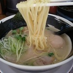 らぁ麺膳房 - 麺のアップ