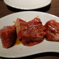 焼肉レストラン ロインズ 久茂地店 - 中落ちカルビ