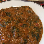 インパール - よくあるほうれん草チキンカレーとは全然違う