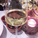 António - 白ワイン。