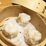 紅い扉の中華や 皆慶 - しゅーまい