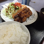 Tonkatsu Hourai - ♪とんかつ定食　￥730