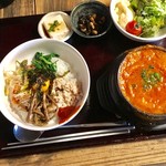 さかな家 会津若松店 - スンドゥブandビビンバ定食