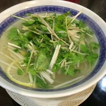 毛家麺店 - セロリーラーメン（880円）