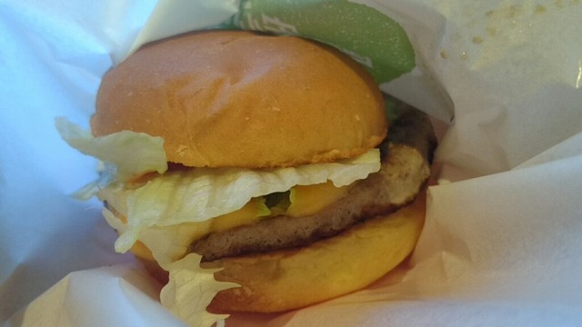 FRESHNESS BURGER Mitaka Kitaguchi Ten photo 5