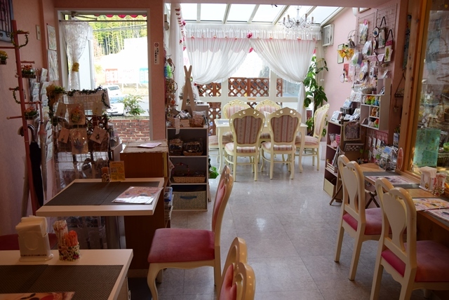 cafe Bird Cage photo 4