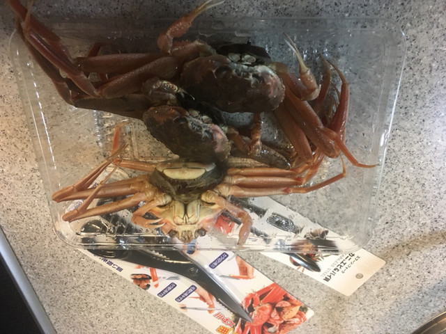 いろんな蟹が手に入ります By Chiha964 丸忠 名鉄百貨店メンズ館 名鉄名古屋 寿司 食べログ