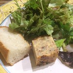 チッティーノ - ランチの前菜とサラダとパン