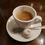 ミナミ - カフェ　エスプレッソ