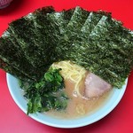Suehiroya - ラーメン730円麺硬め。海苔増し100円。
