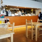 エイチシーハーバー バイ ルユイットサンク - オープンキッチン