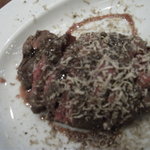 IL PINOLO LEVITA - 肉料理／牛フィレ肉のソテー、ロッシーニスタイル