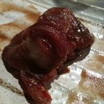 焼肉・ホルモン もりちゃん - 炙り寿司・・・うまく撮れなかった