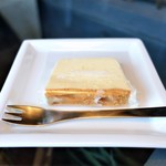 ファクトリー&ラボ 神乃珈琲 - テリーヌ　フロマージュ