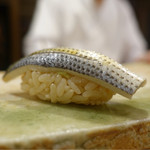 東麻布 天本 - 2017/1_こはだ②