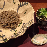 蕎麦の実 一慶 - 十割蕎麦を最初は塩で。