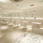 STAR JEWELRY CAFE & Chocolatier - 広々とした店内