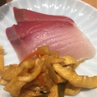 SUSHI TOKYO TEN、 新宿ニュウマン店 - この寒ブリが分厚い♡