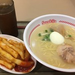 壽賀喜屋 - 半月拉麺セット(145NT$≒531円)