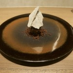 ラチュレ - チョコレートとフォアグラとトリュフのデザート