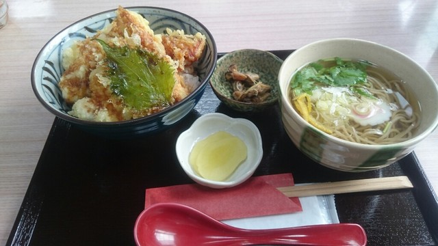 お食事処 すずきや - 涌谷（食堂）の写真