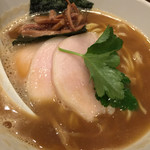 烏賊干鶏白湯醤油そば